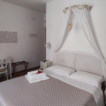 Beb Pignatelli Affittacamere Matera Exterior photo