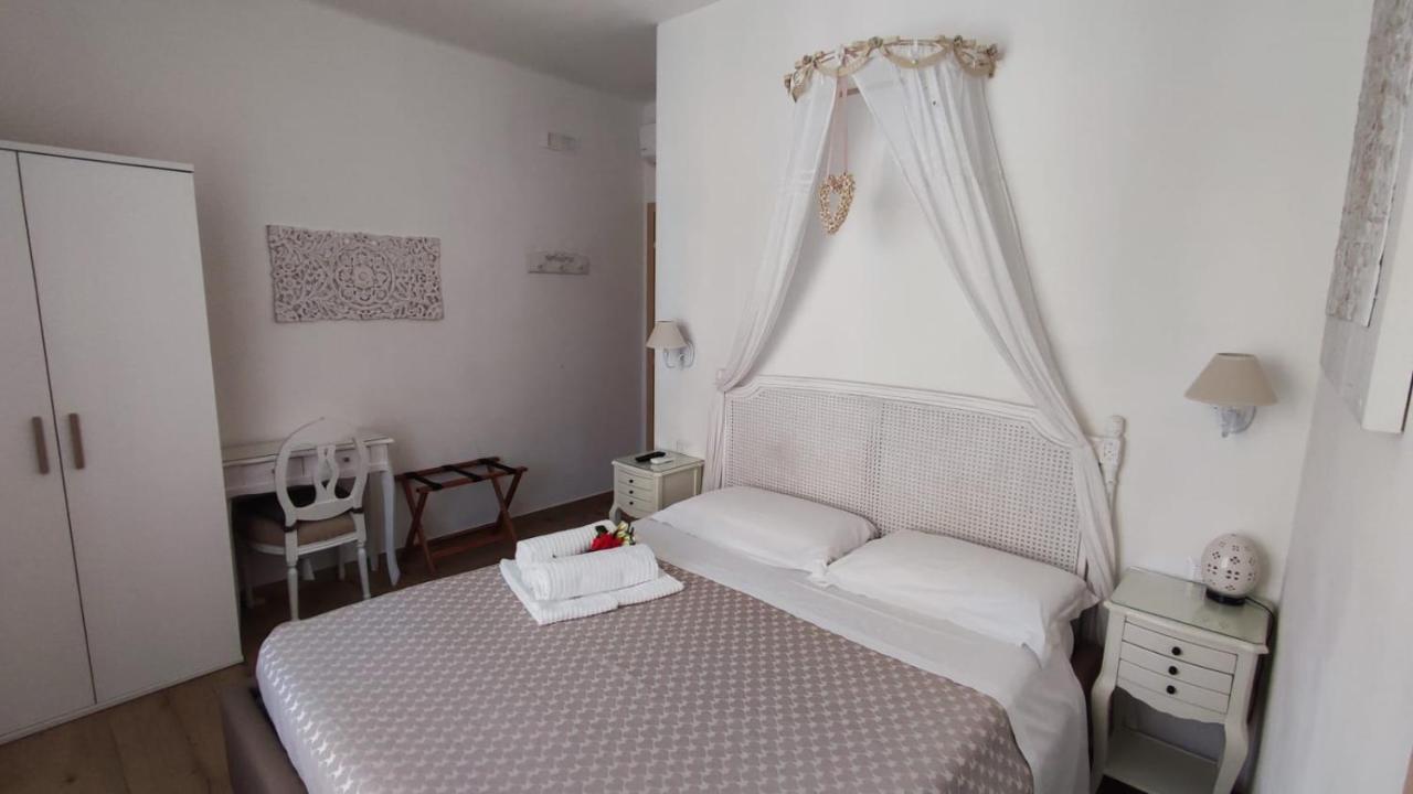 Beb Pignatelli Affittacamere Matera Exterior photo